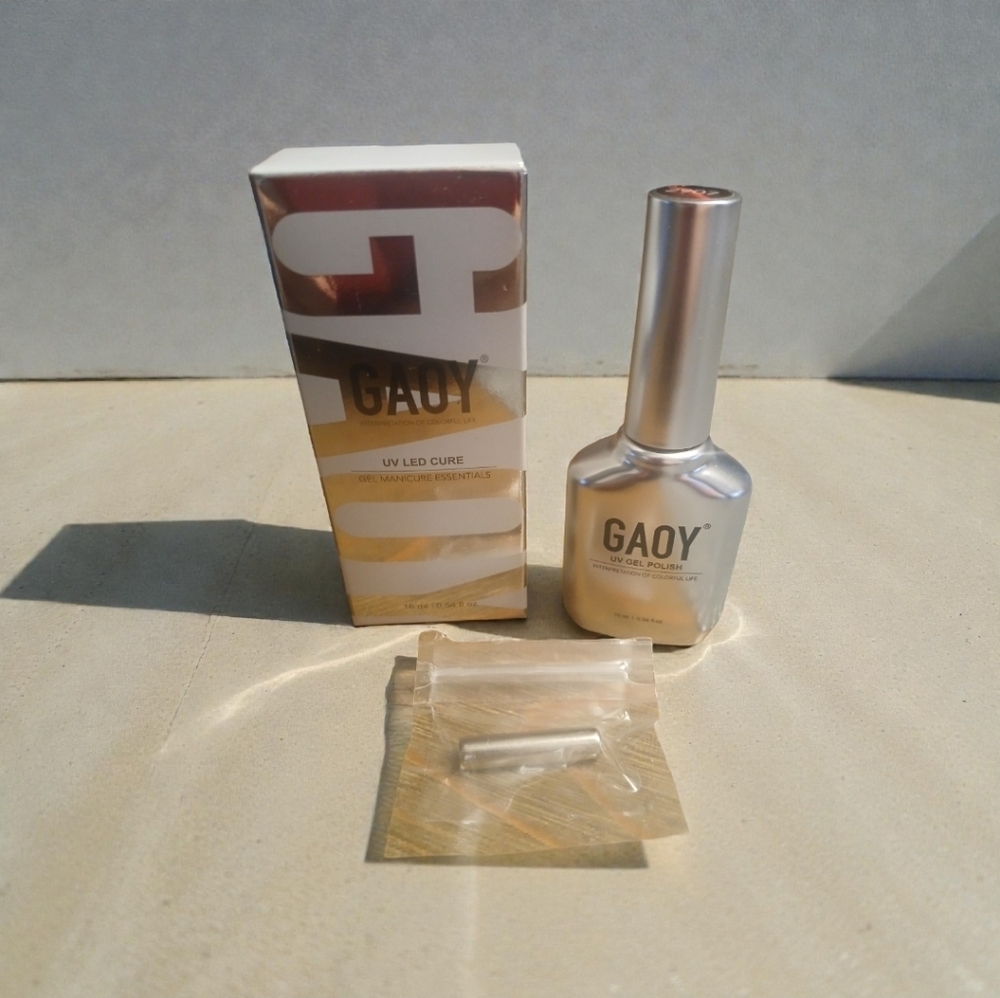 NIB - GAOY 16ml Cat Eye Gel Nail Polish - Red Twilight (magnet Included)